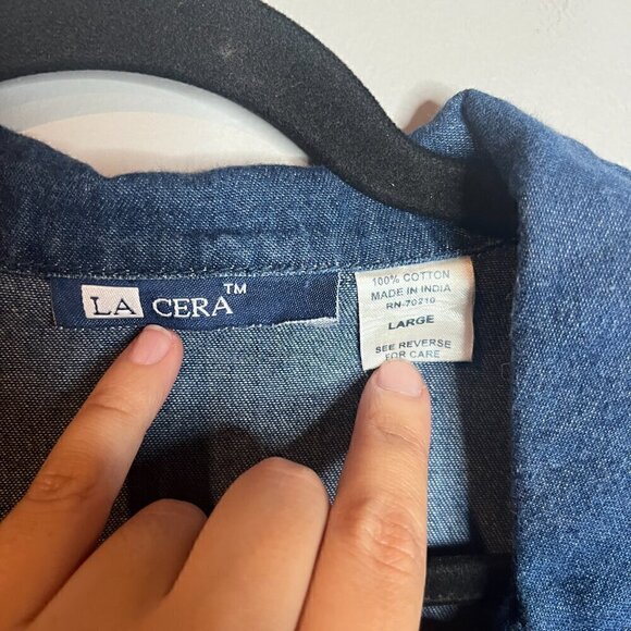 Vintage denim floral embroidered button down maxi dress - Picture 2 of 4